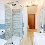 2 Bedroom Amazing In Moneglia