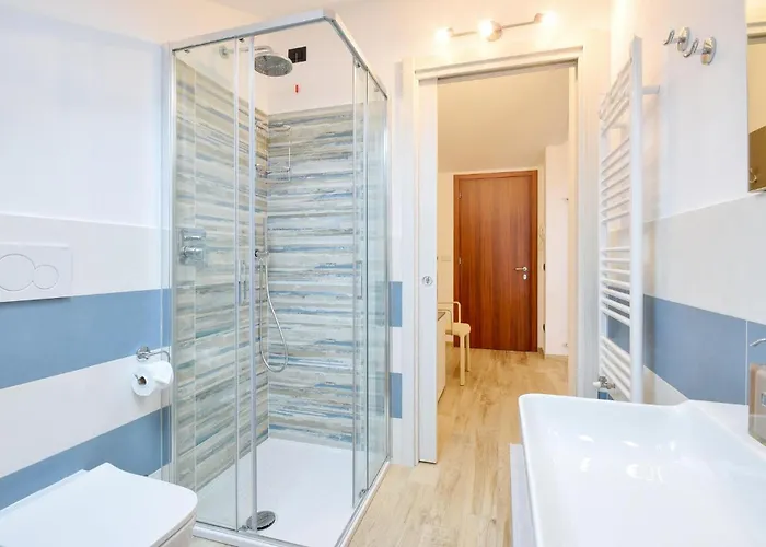 2 Bedroom Amazing In مونيلّي