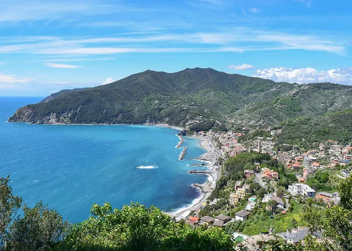 2 Bedroom Amazing In * Moneglia